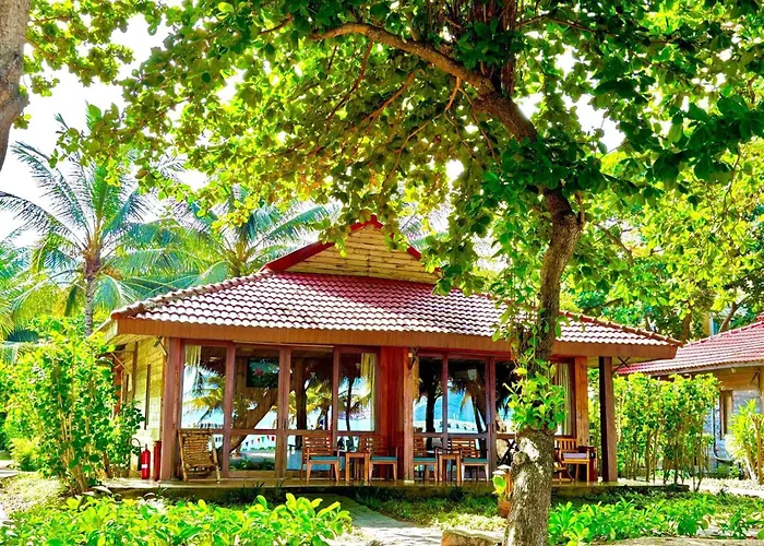 Tan Son Nhat Con Dao Resort